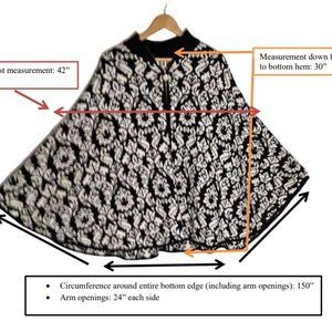 Lovely Anne Klein Black & White Poncho Sweater Size XL